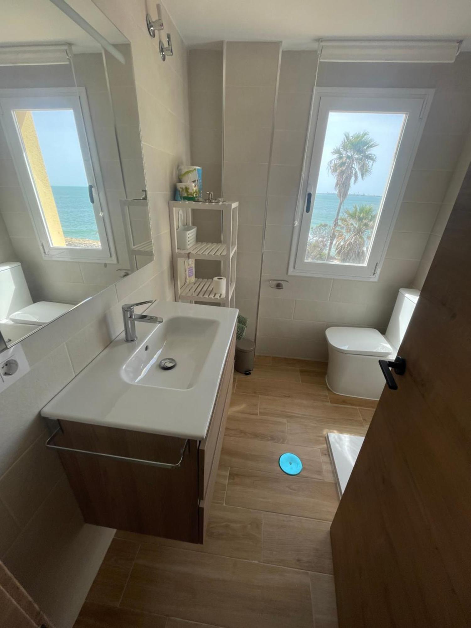 Primera Linea Playa El Manantial El Puerto de Santa Maria Ngoại thất bức ảnh